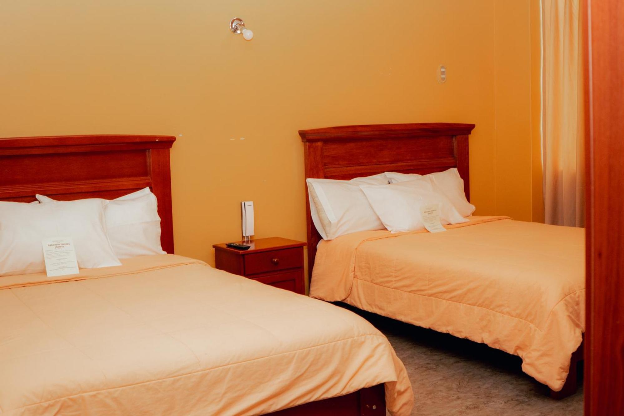 Habitación Doble Estándar con 2 camas grandes